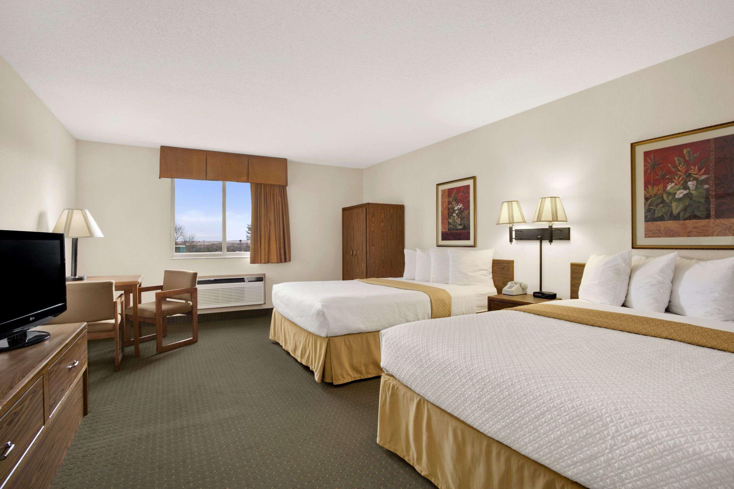 Days Inn By Wyndham Rapid City Exterior photo